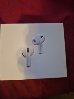 Apple AirPods Pro 3  Wireless Earbuds