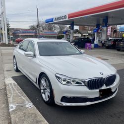 2017 BMW 750i / B7