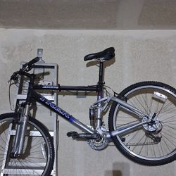 26 INCH TREK FUEL BONTRAGER