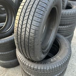215/65/17 Set Of Michelin Tires Installed