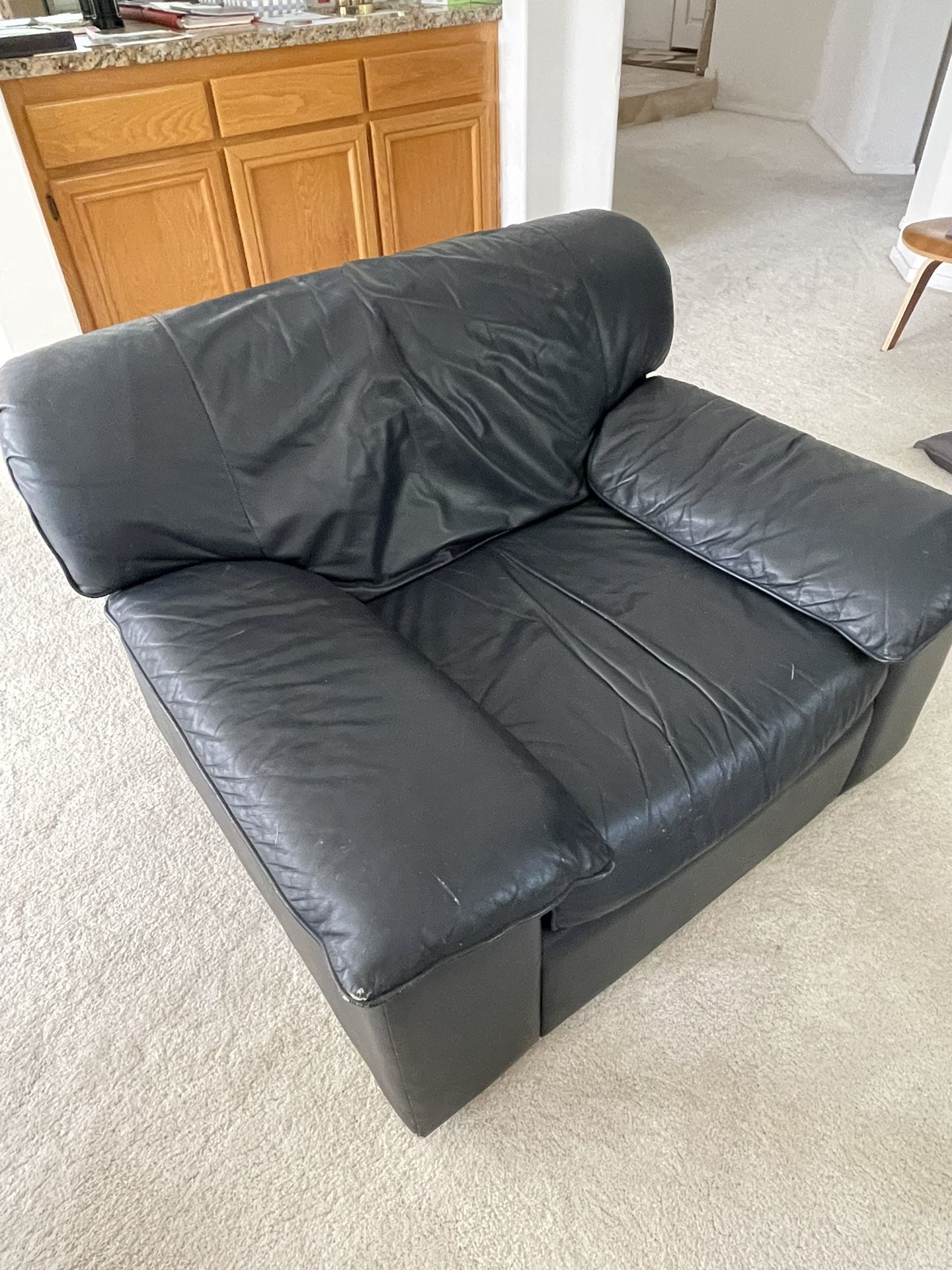 Free Sofa