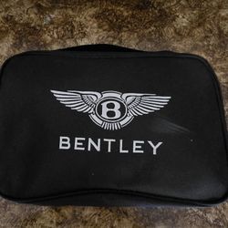Bentley US 7000 battery charger/tender 