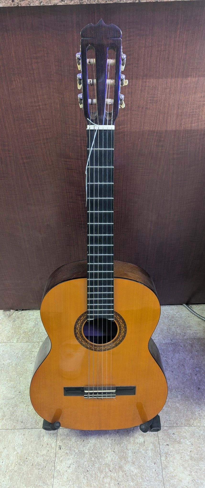 VENTURA M:V1586 ACOUSTIC GUITAR 