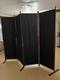 Black Privacy Screens / Room Dividers