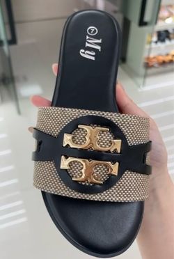 Women’s sandal