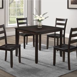 ‼️🚨 5 Pc Dining Set On Sale 🚨‼️