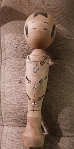 Vintage Japanese Kokeshi Doll