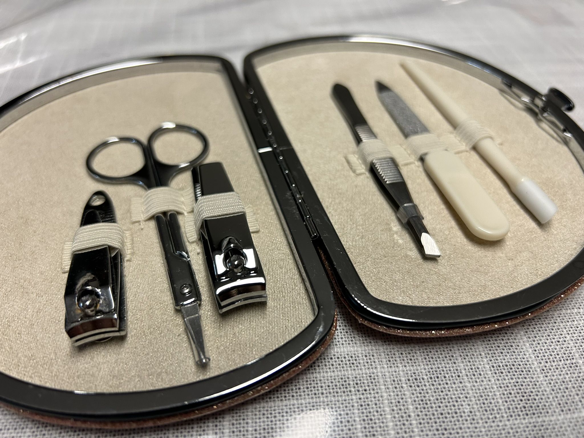 Travel Manicure Pedicure Set Rose Gold Glitter Case