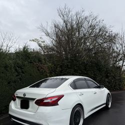 2016 Nissan Altima 2.5 S 