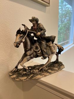 "The Chase" (2004) Cowboy Figurine