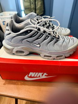 Nikes men’s