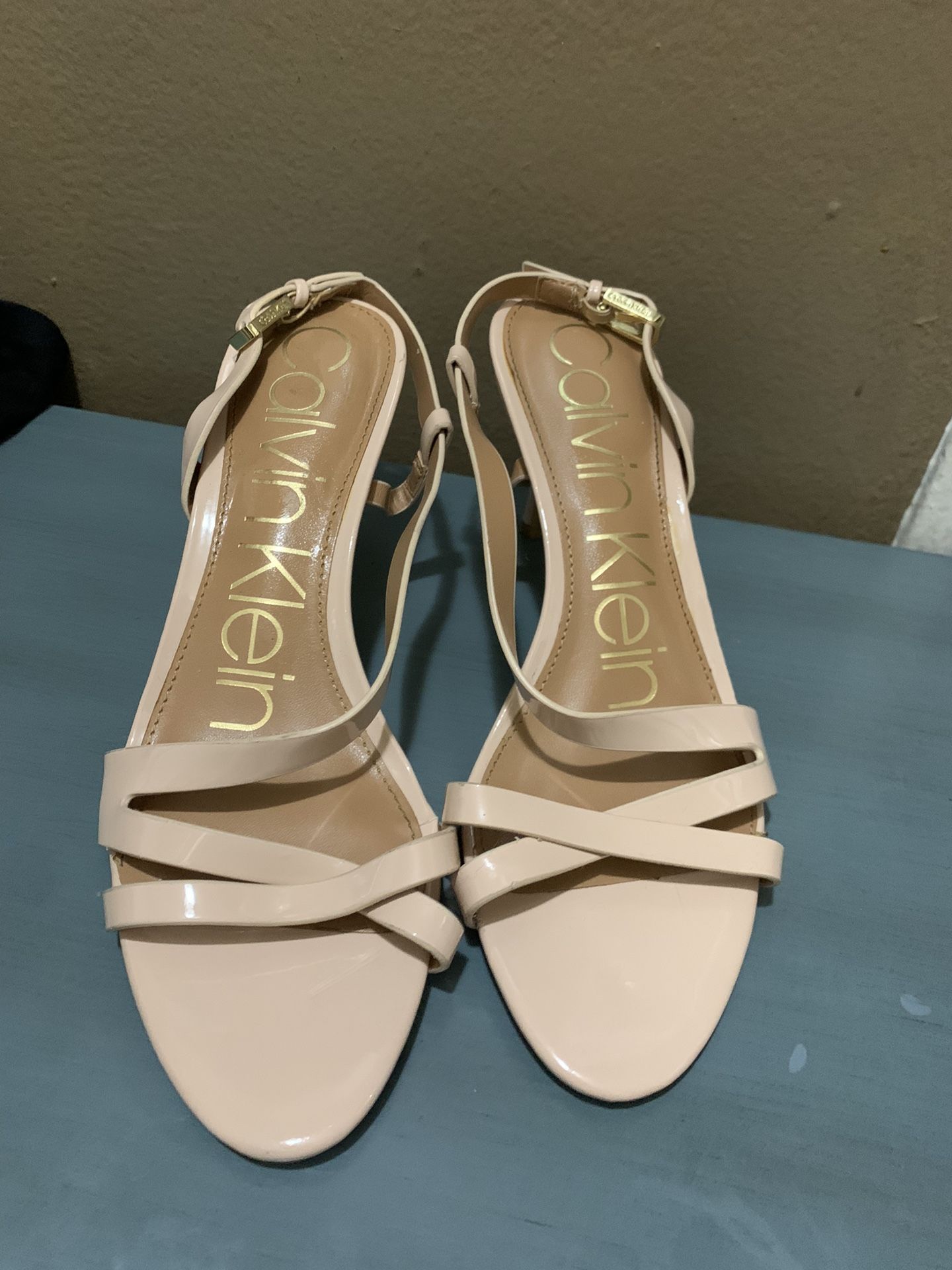 Calvin Klein Light Pink Kitten Heels Size 6