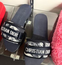 Christian Dior slides