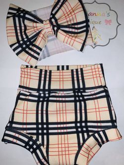 Baby headwrap and bummies set / clothes