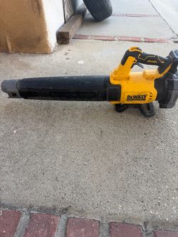 Dewalt 20V Max XR Cordless Handheld Blower