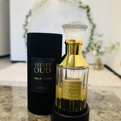 🔥 Velvet Oud by Lattafa (100ml) - Available!