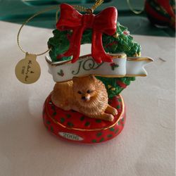 Danbury Mint 2006 Pomeranian Ornament 