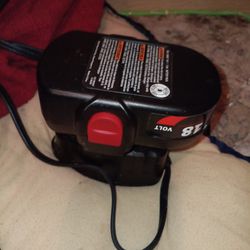 18 Volt Battery and Changer Used 2 Times Skil