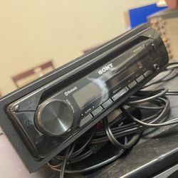 Sony MEX-N4380BT Car Stereo CD Player with Bluetooth - Complete Set