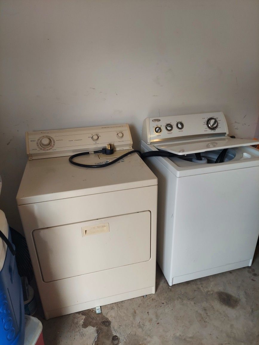 Whirlpool Washer & Dryer
