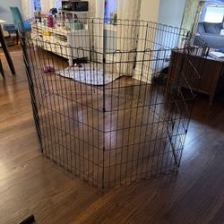 Folding Pet Gate / Fence