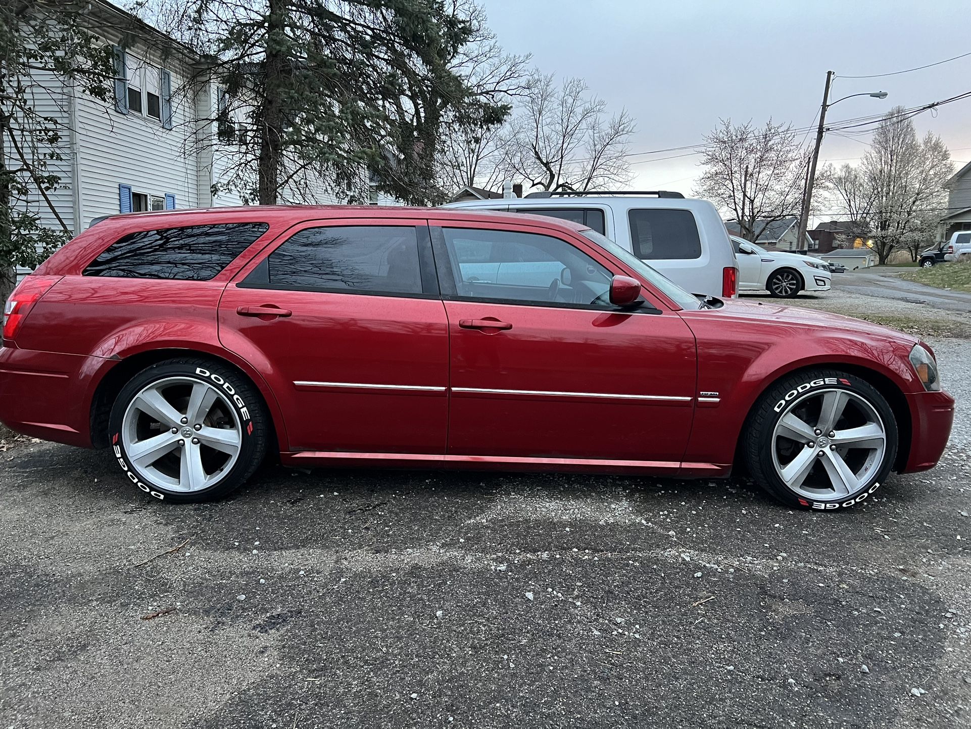 2005 Dodge Magnum