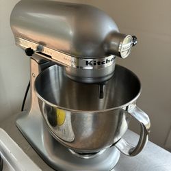 KitchenAid Artisan Mixer