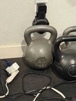 80lb CAP Kettlebell