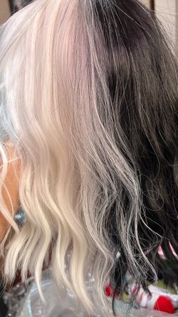 Cruella Wig Black/White 