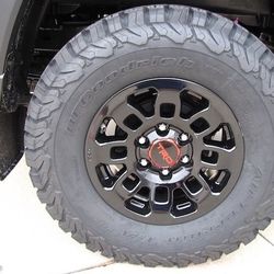 Toyota 4Runner Rims Tundra Wheels Sequoia Tacoma Land Cruiser FJ Cruiser Lx470 Tundra TRD Pro Style Rims