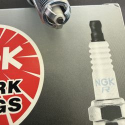 NKG Japan Volvo Spark Plugs