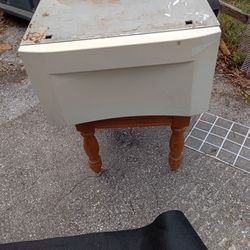 Washer Or Dryer Pedestal
