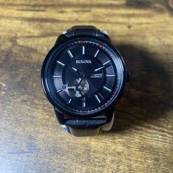 Bulova Men's Classic 3-Hand Automatic Leather Strap Watch, 21-Jewels, Hack Feature.