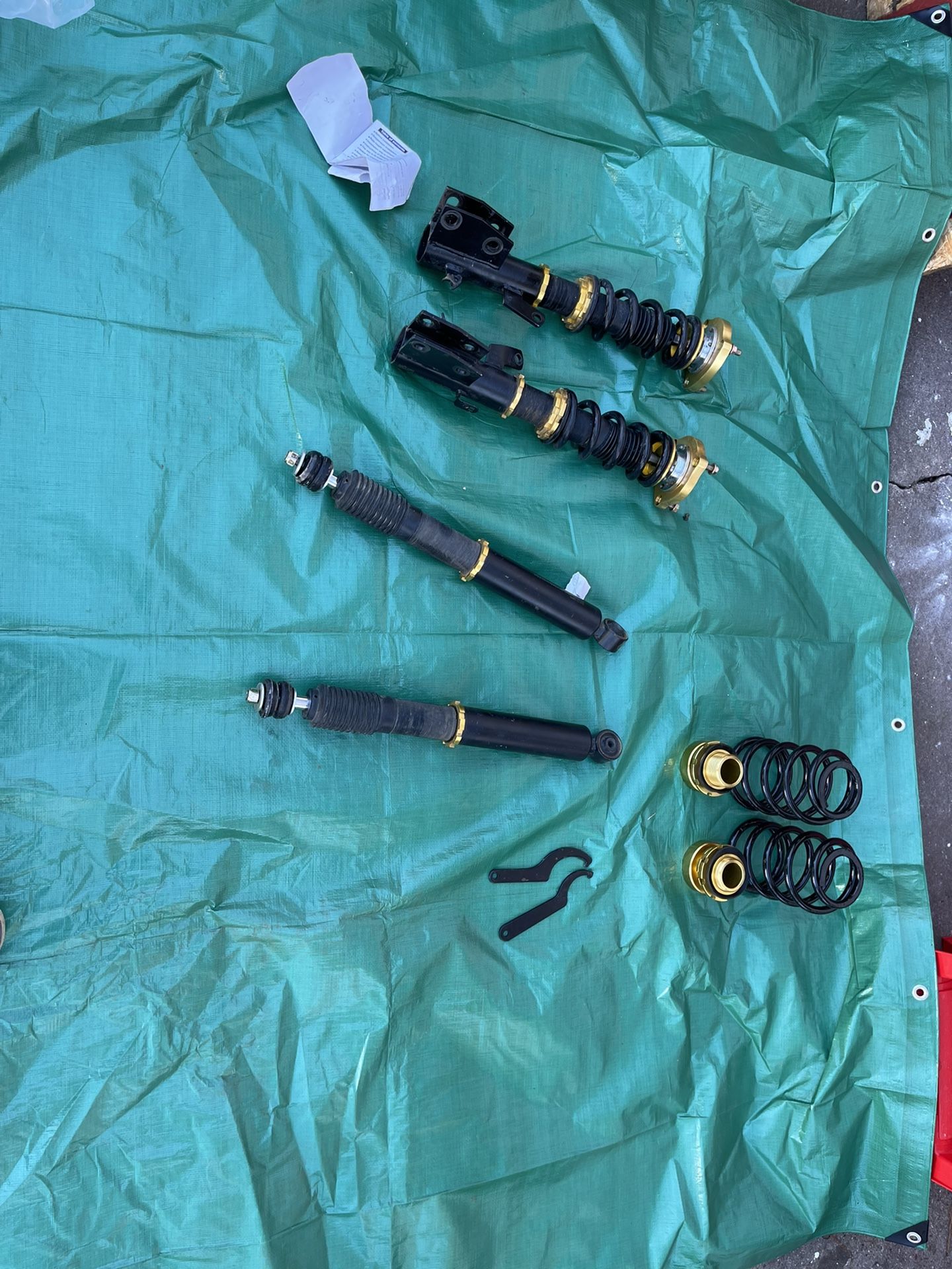 Juego De Mortiguadores Para Honda Civic Del 2013 Al 2015 Solo Los Use Una Semana Pero No Me Gustaron Los Vendiendo En $250 Yo Pague $350
