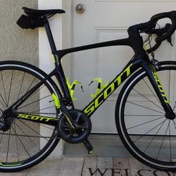 54cm 2018 Scott Foil 10 Di2 Ultegra 11 speed FULL CARBON Road Bike 700c Like New Condition