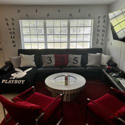 BLACK LEATHER COUCH - NEED GONE ASAP