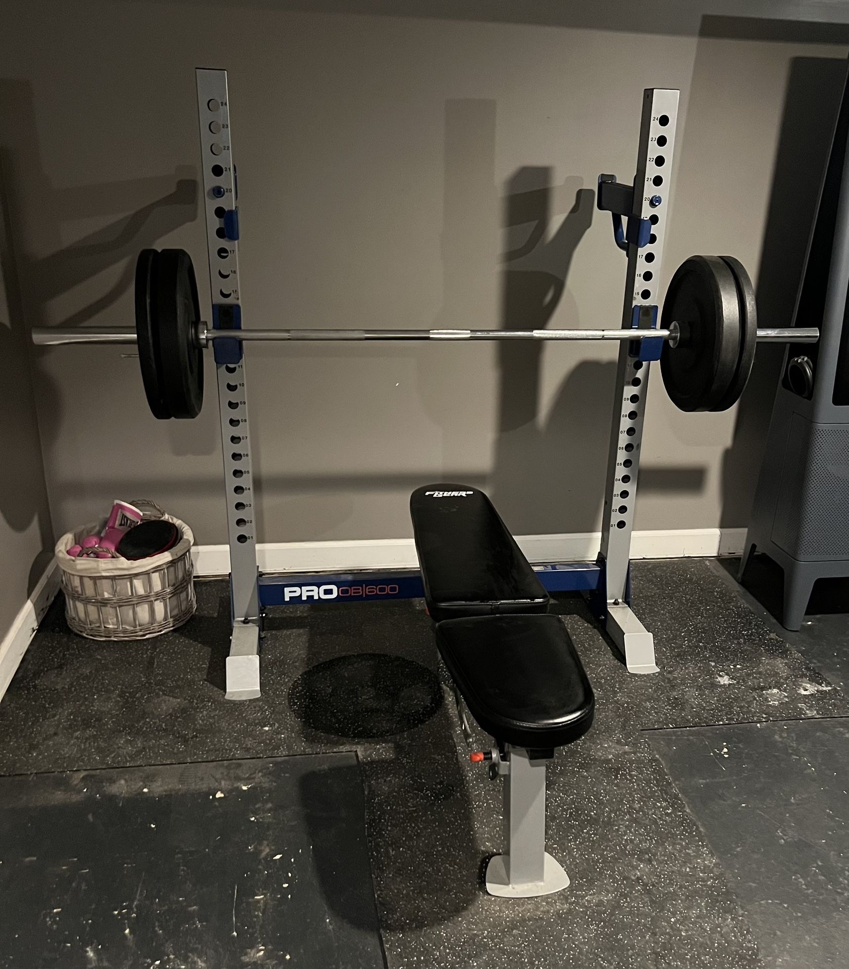 Weight Bench