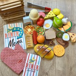 Wooden Melissa & Doug Diner Play Food Set