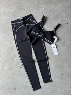 Alo Yoga Set