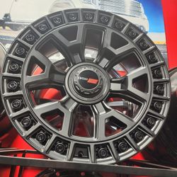 22x10 Set Of Rims Para Silverado, Ram, Gmc / Financing Available
