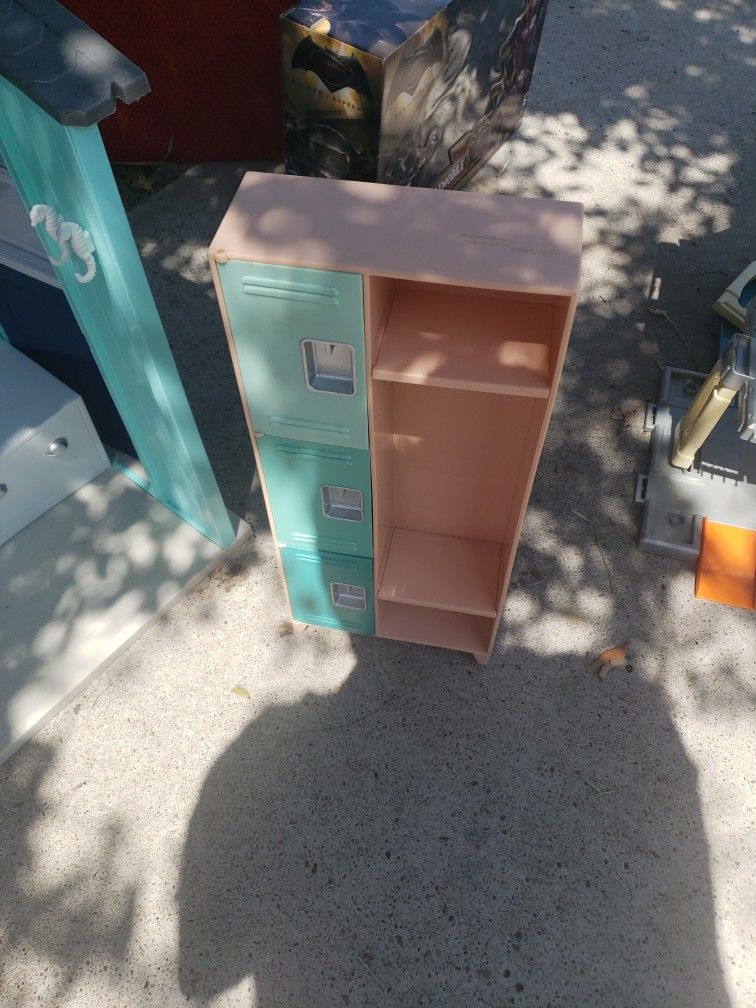 Girl Toys, Our Generation Beach House, Our Generation Coco Stand And Locker
