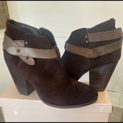 Rag And Bone Harrow Suede Anckle Boots  Size  9