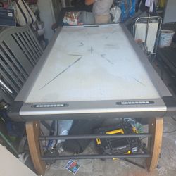 Free Air Hockey Table