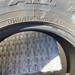 Niito Grappler Tires 