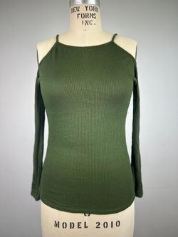 Heart Hips Ribbed Cold Shoulder Long Sleeve Top Green Small