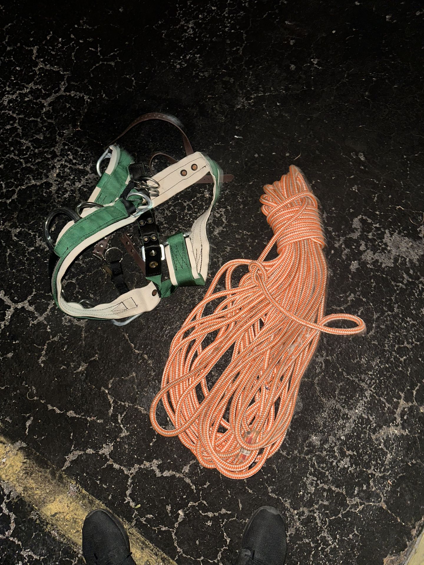 1380-L Buckingham Mfg. Saddle And Rope