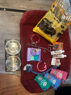 MEGA Premium Large Dog Setup – Brand New Mud Bay Gear + $400 Orvis Bed & Storage Bin