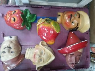 Plaster Hangers Antiques