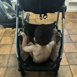 Even Flo Car seat And Stroller Combo 