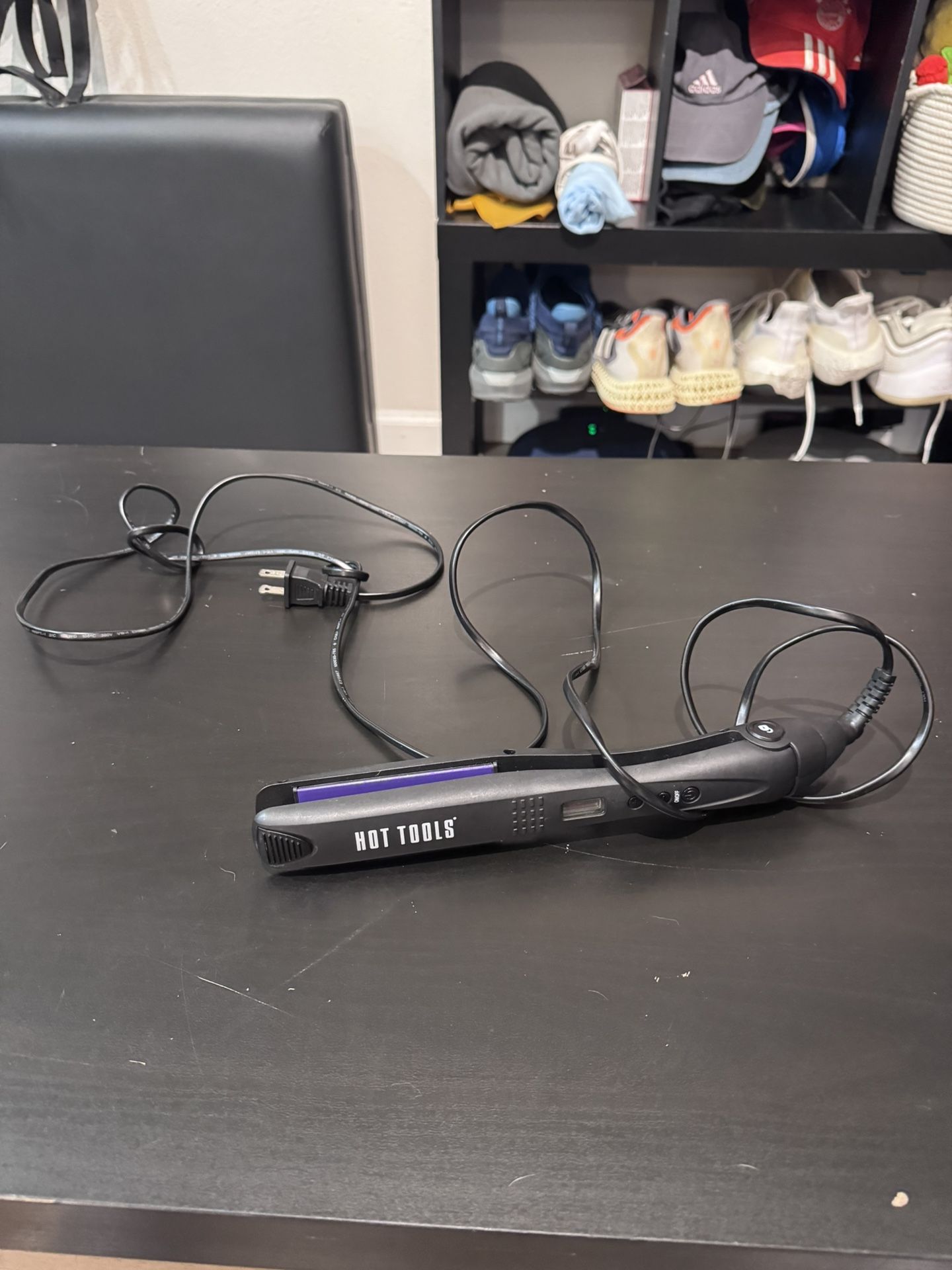 Hot Tools Professional Ceramic Hair Straightener – 1” Flat Iron, Purple Plates